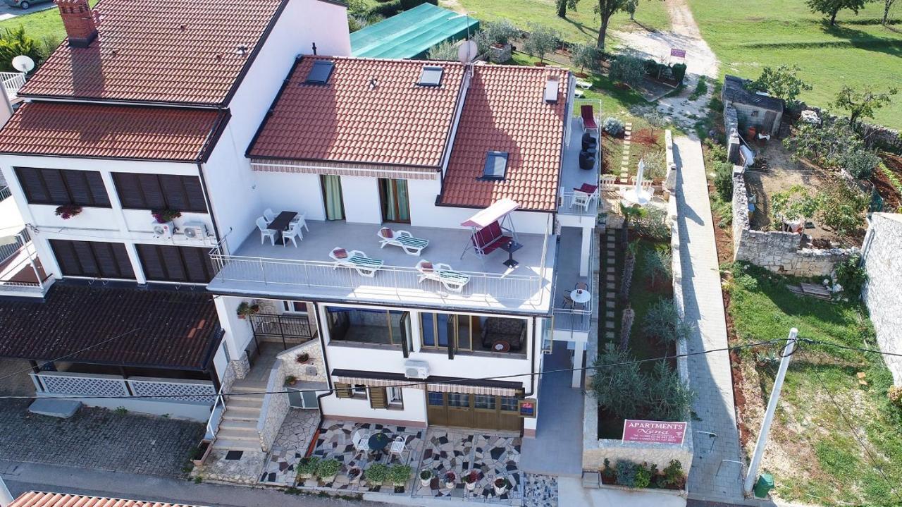 Apartments Nena Funtana Ngoại thất bức ảnh